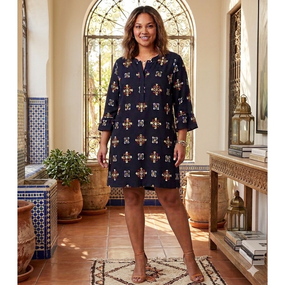 NWT Crown & Ivy Shift Dress Women 14P Navy Blue Crab Medallion Print Petite